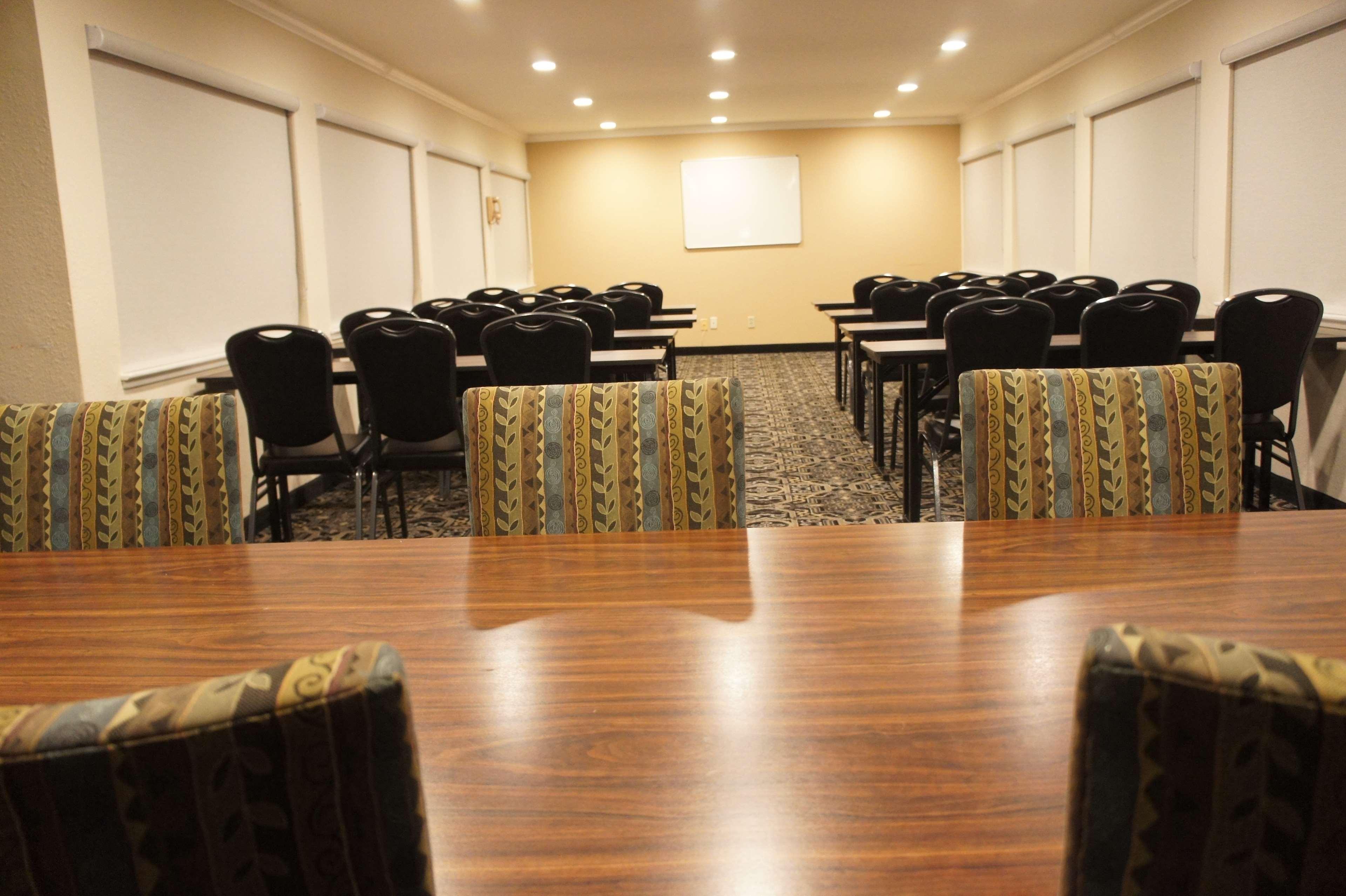 Best Western Plus Inn Of Hayward Ngoại thất bức ảnh