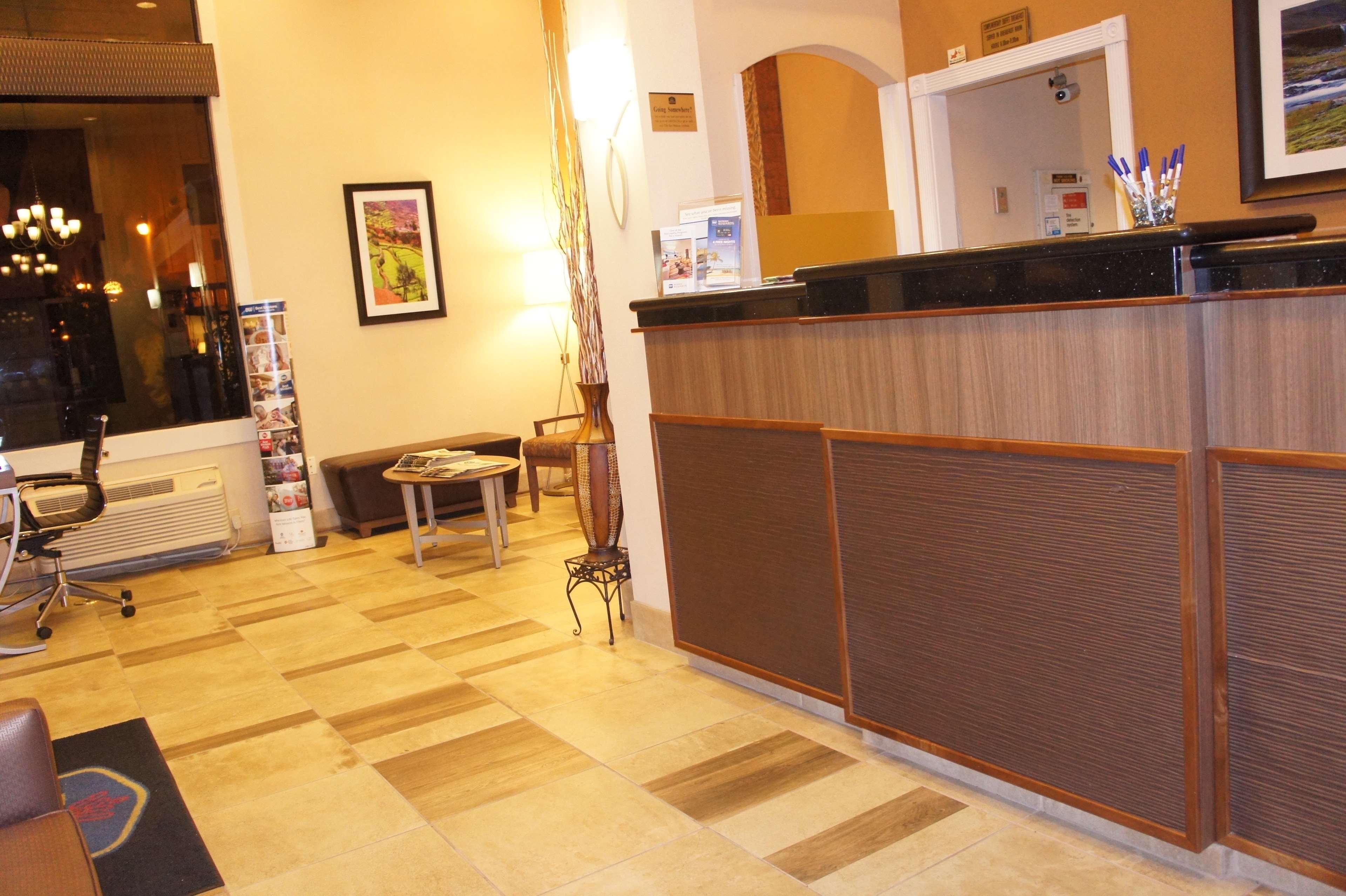 Best Western Plus Inn Of Hayward Ngoại thất bức ảnh