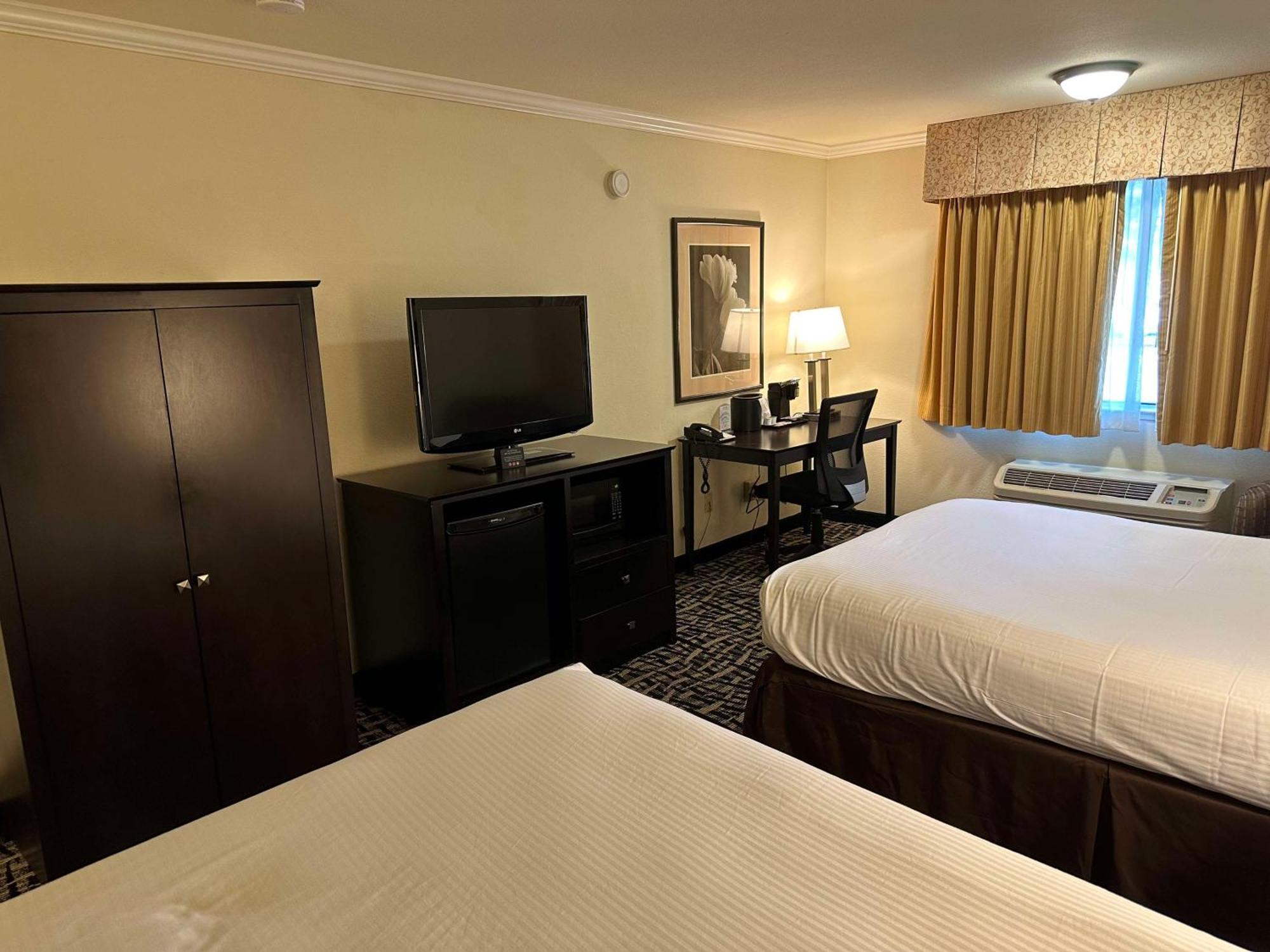 Best Western Plus Inn Of Hayward Ngoại thất bức ảnh