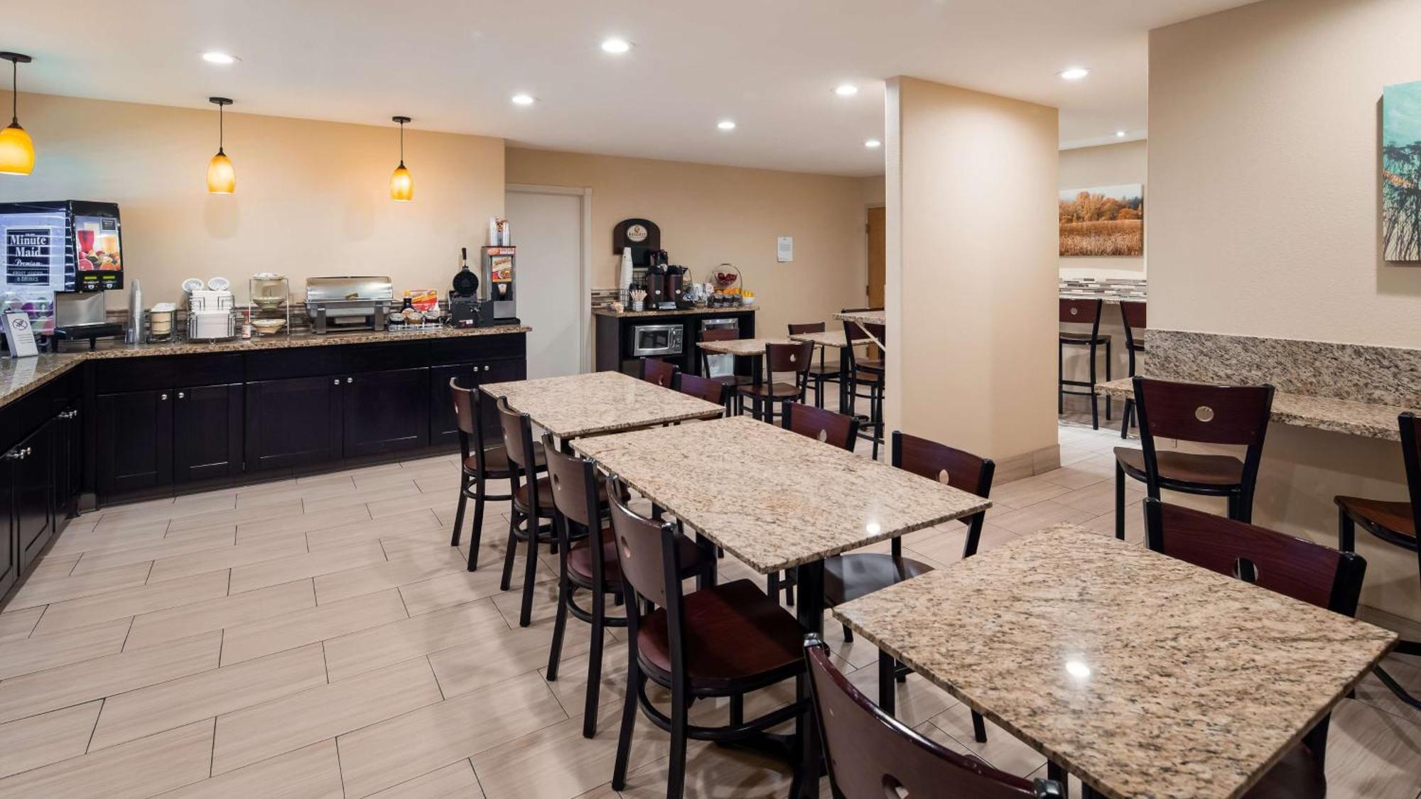 Best Western Plus Inn Of Hayward Ngoại thất bức ảnh
