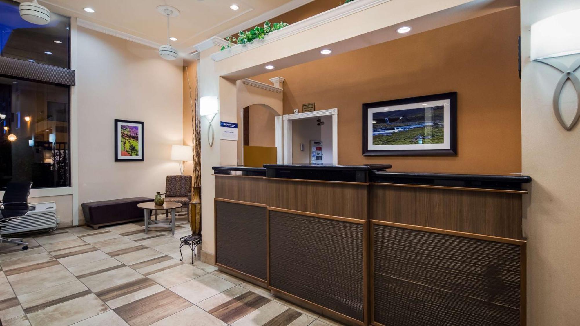 Best Western Plus Inn Of Hayward Ngoại thất bức ảnh