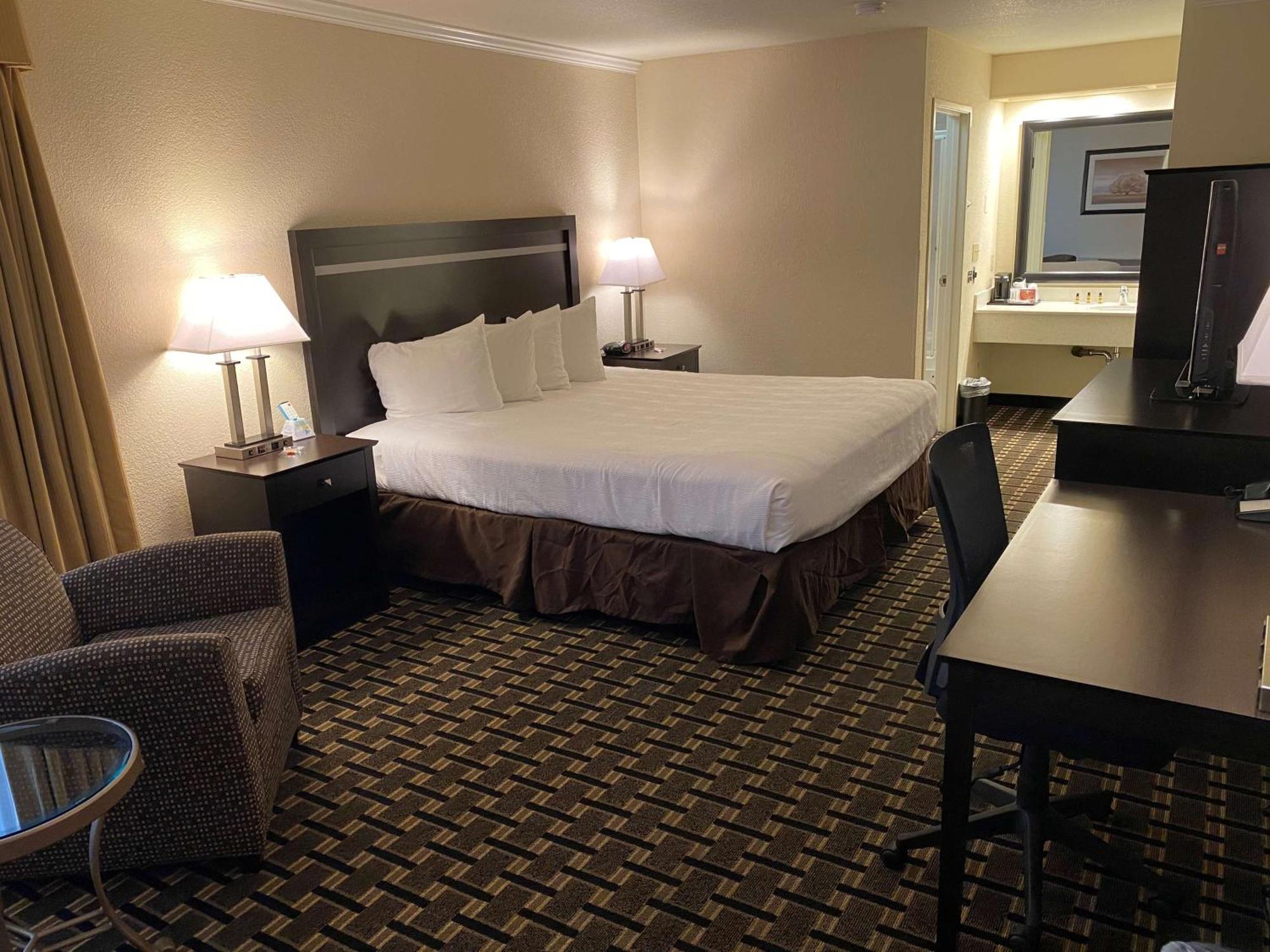 Best Western Plus Inn Of Hayward Ngoại thất bức ảnh