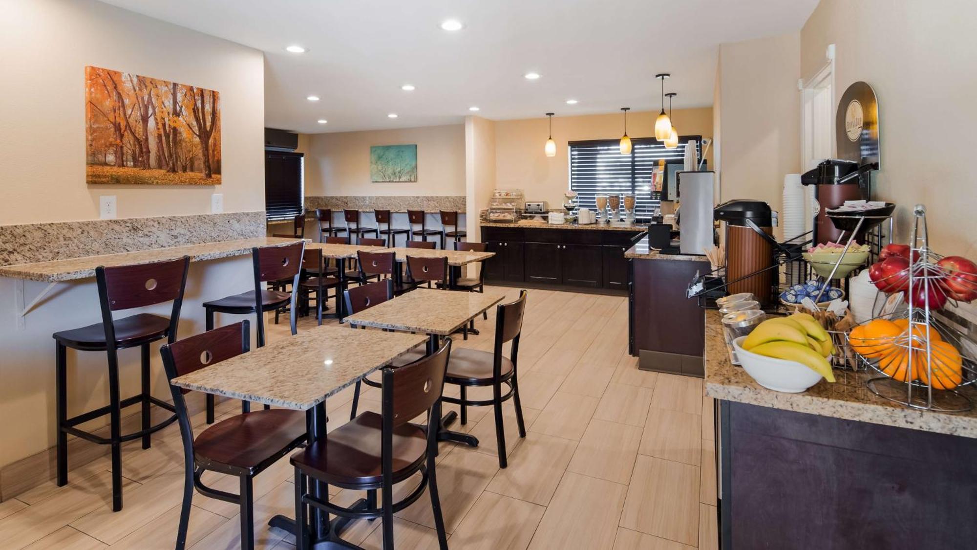 Best Western Plus Inn Of Hayward Ngoại thất bức ảnh